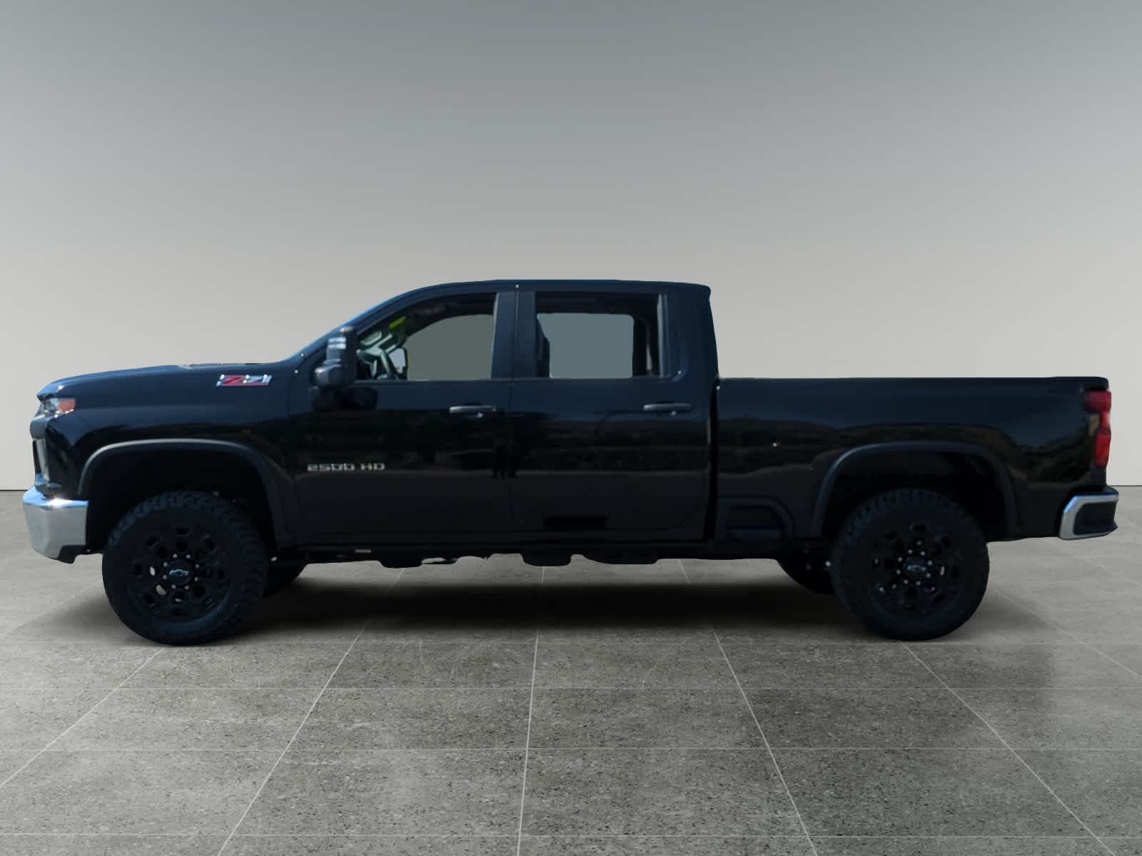 2022 Chevrolet Silverado 2500 HD Work Truck photo 2