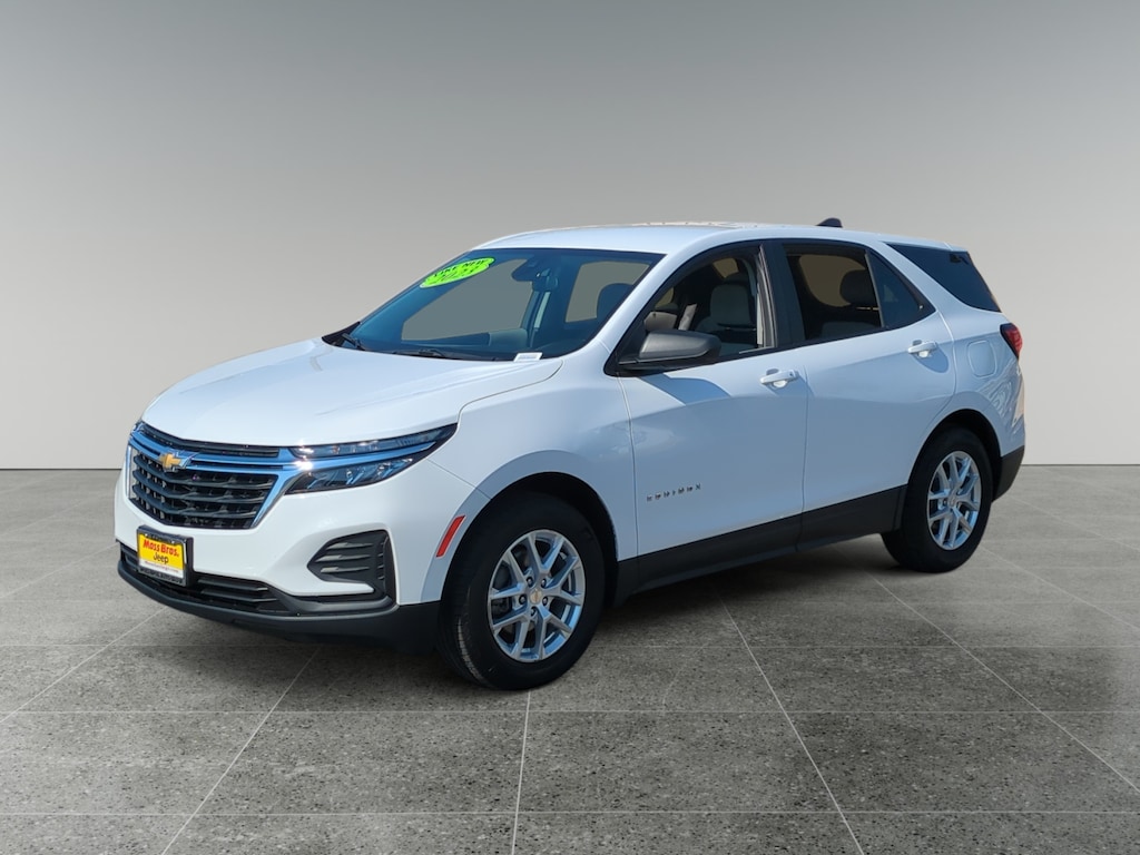 Used 2023 Chevrolet Equinox LS SUV