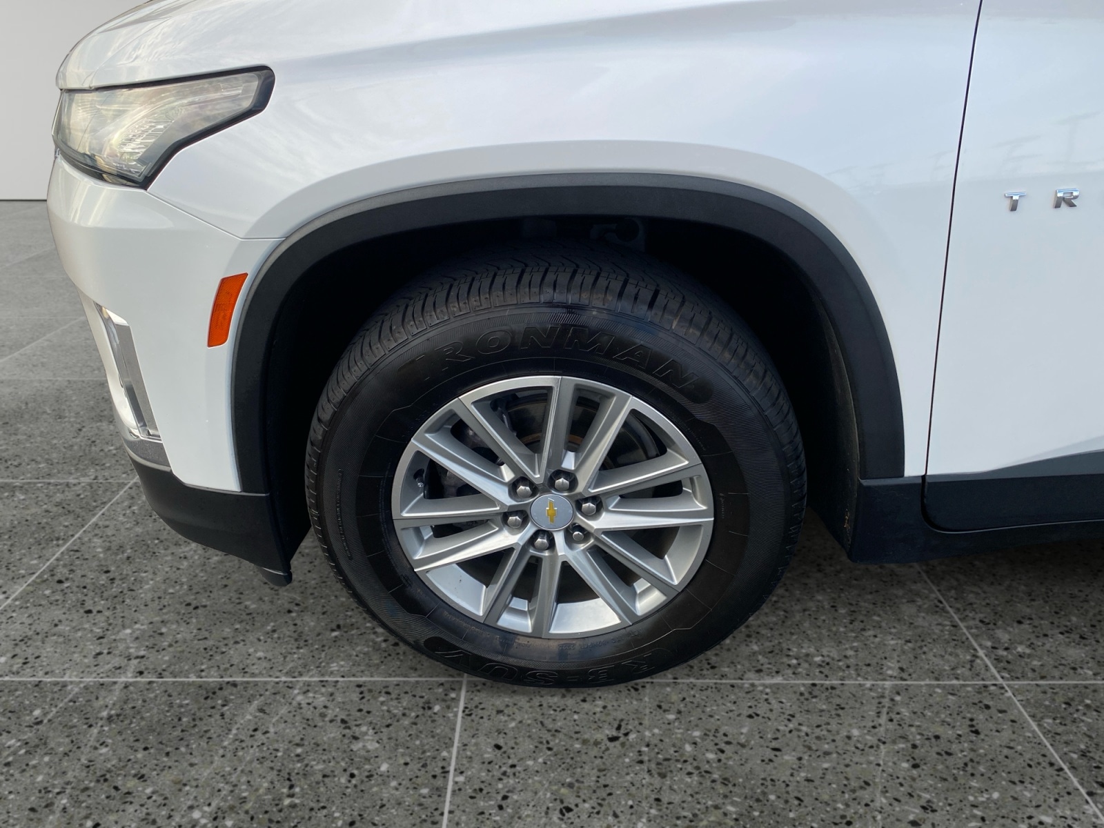 2023 Chevrolet Traverse 1LT - Photo 14