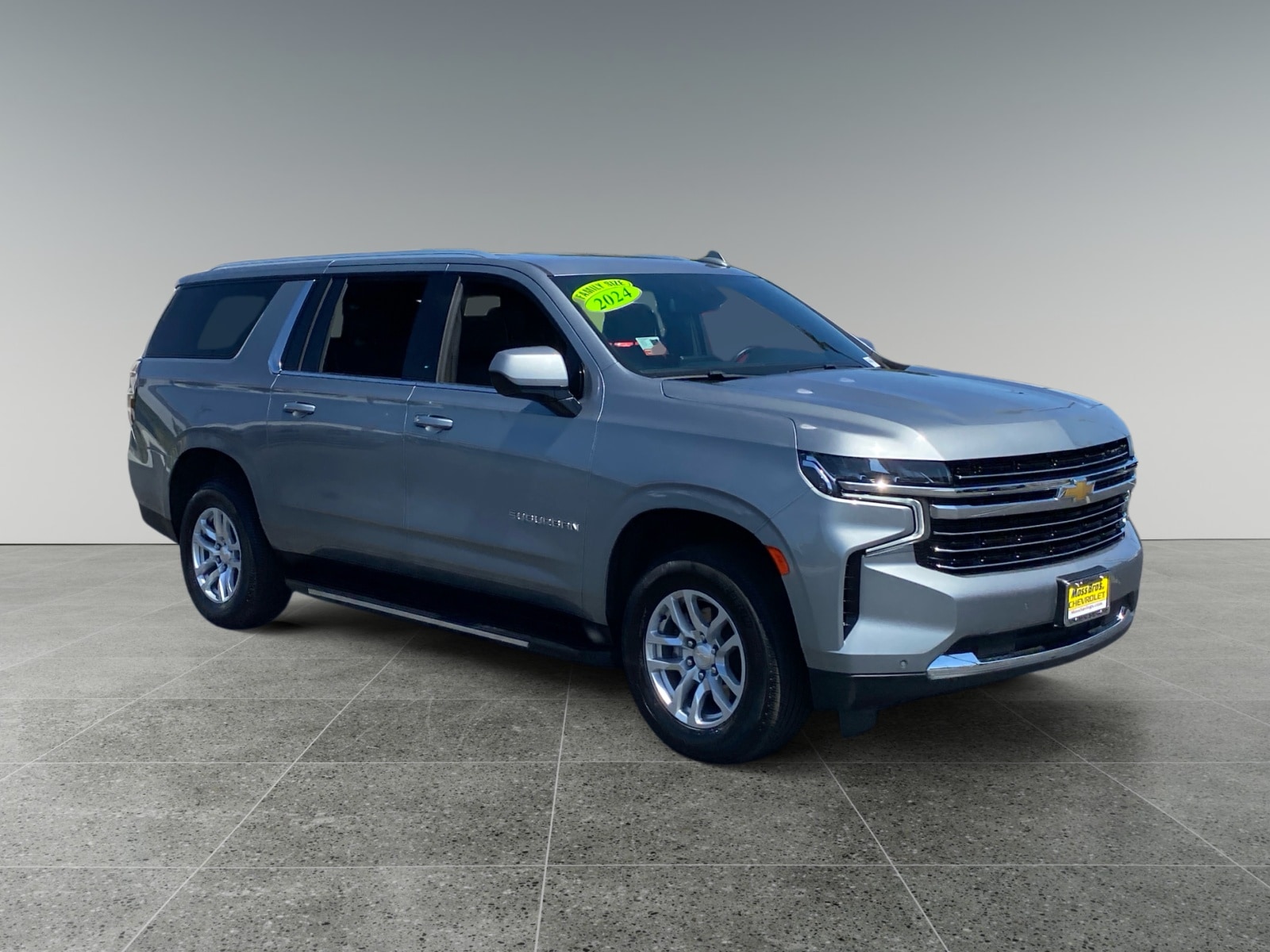 2024 Chevrolet Suburban LT - Photo 7
