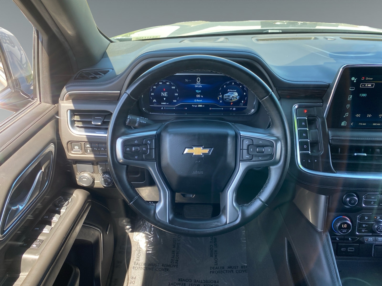 2024 Chevrolet Suburban LT - Photo 12