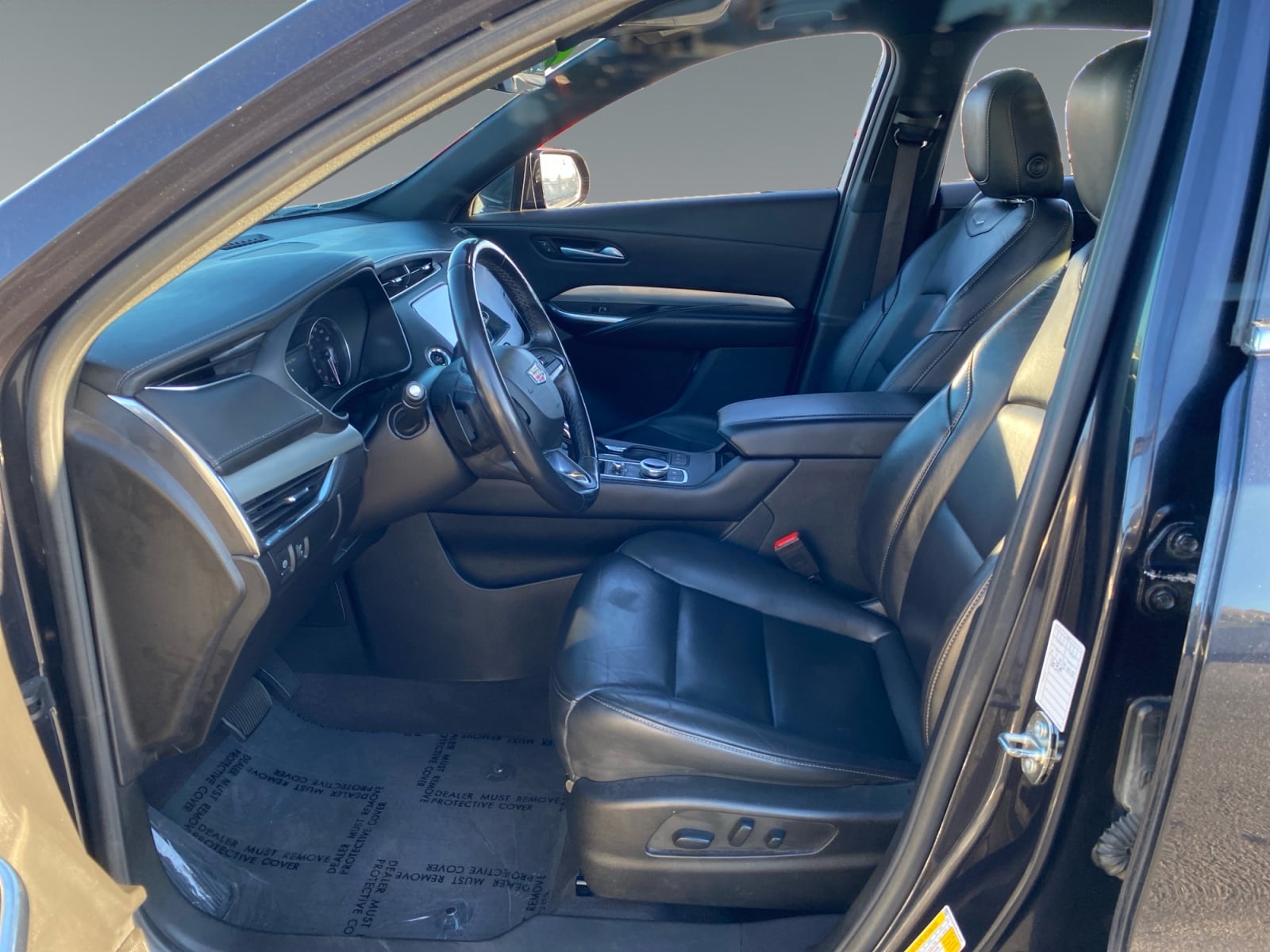 2023 Cadillac XT4 Premium Luxury - Photo 9