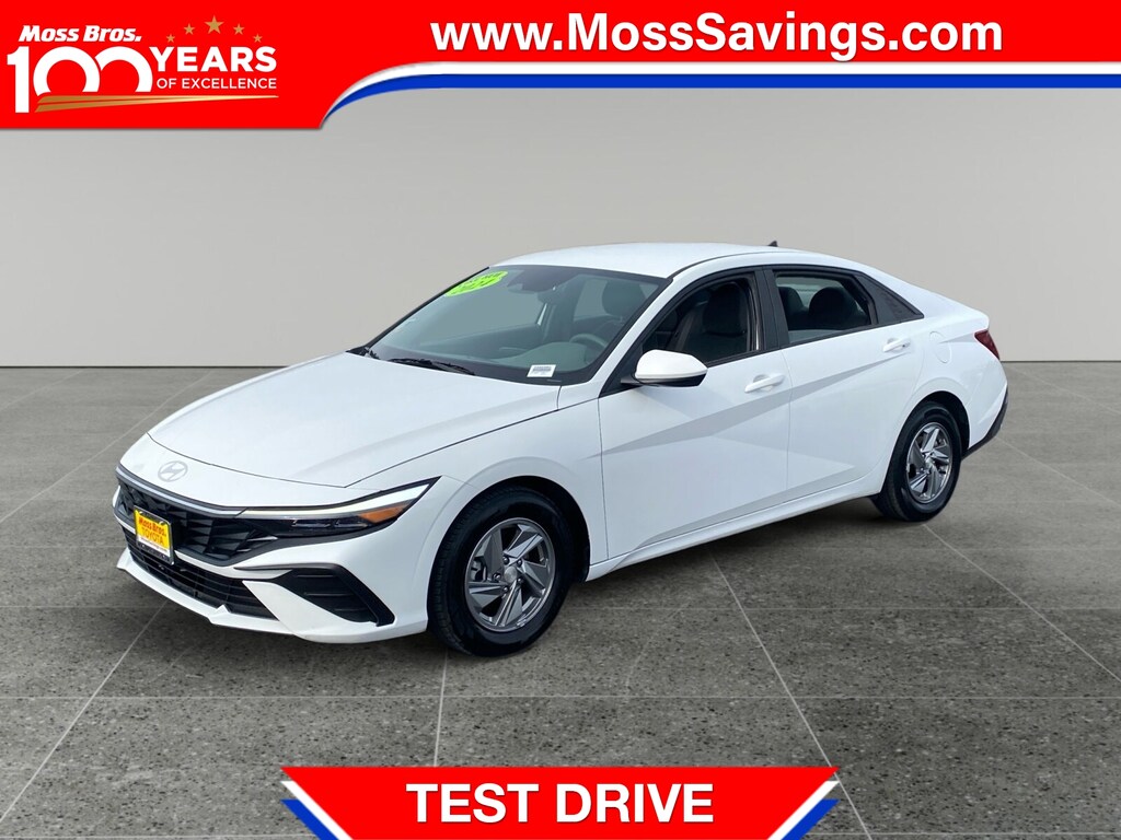 Used 2024 Hyundai Elantra SE Sedan