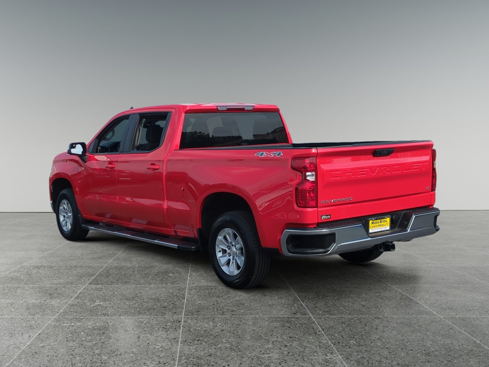 2024 Chevrolet Silverado 1500 LT photo 3