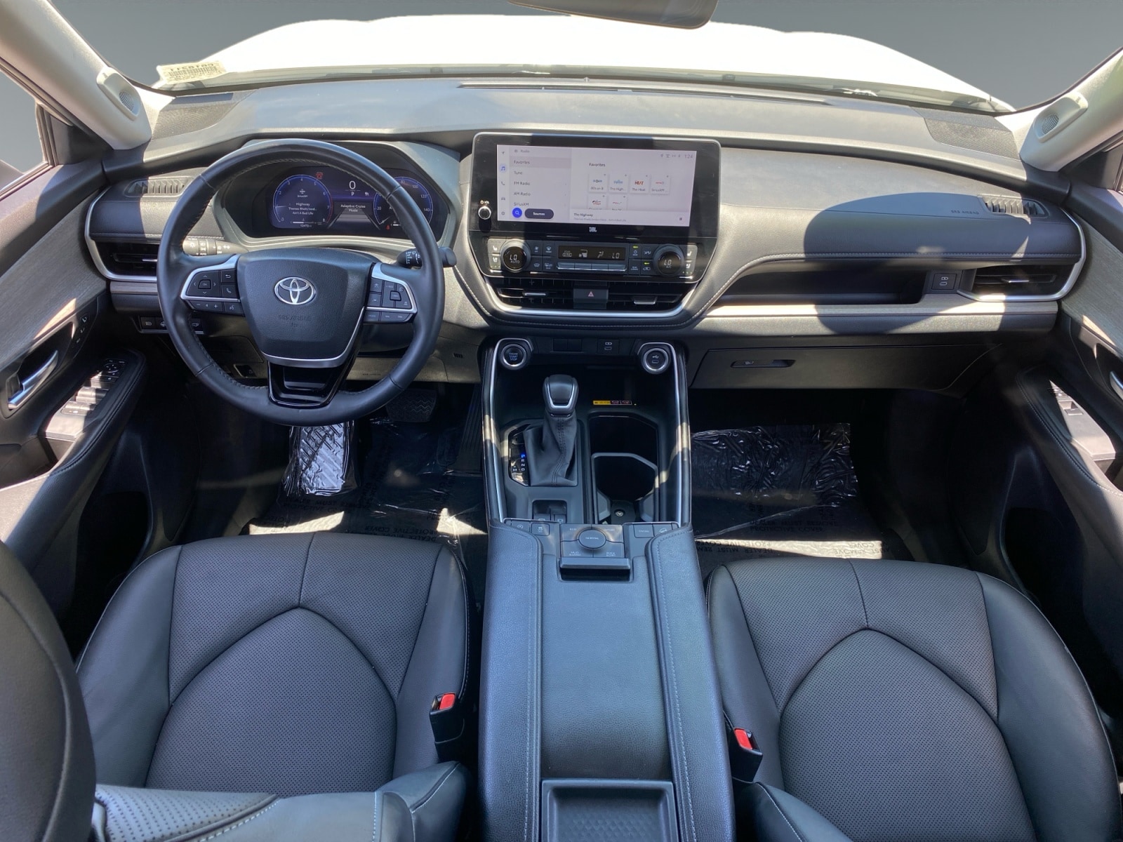 2024 Toyota Grand Highlander Limited - Photo 10