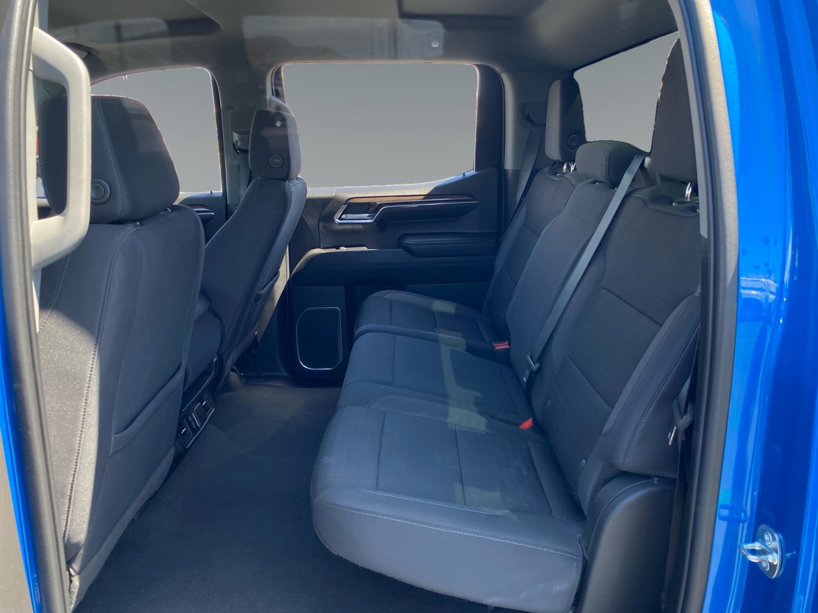 2023 Chevrolet Silverado 1500 LT - Photo 13