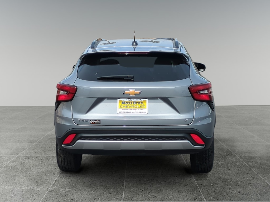 Used 2024 Chevrolet Trax LT SUV