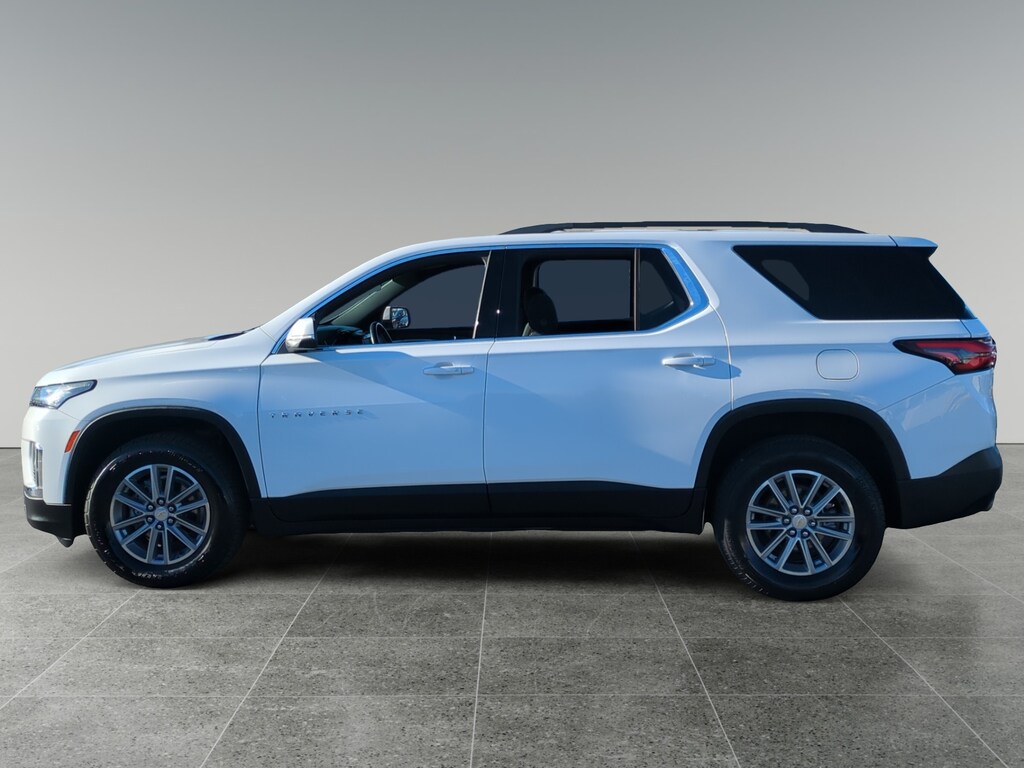 Used 2023 Chevrolet Traverse LT SUV