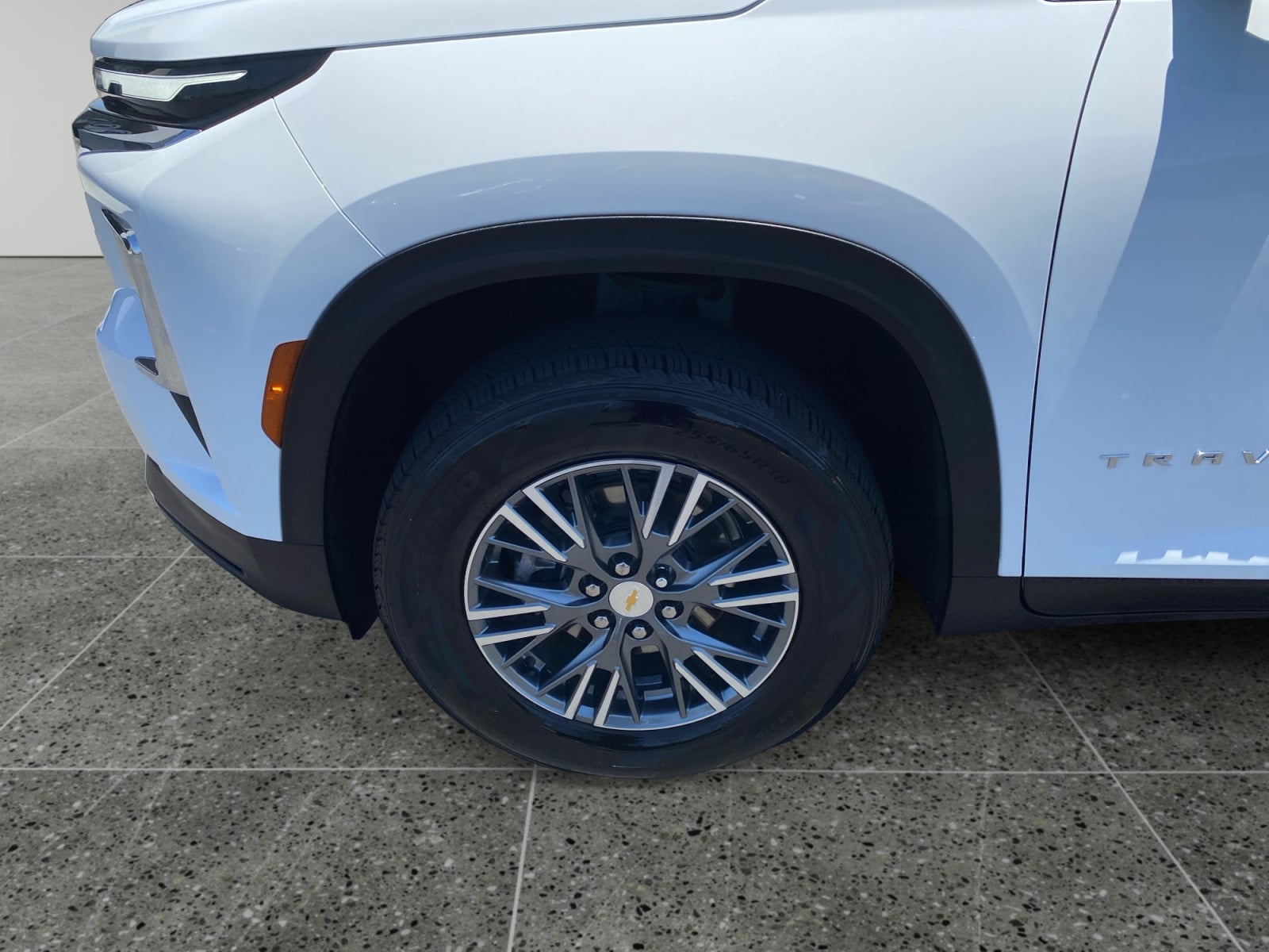 2025 Chevrolet Traverse LT - Photo 14