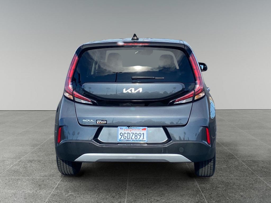 Used 2023 Kia Soul LX Hatchback