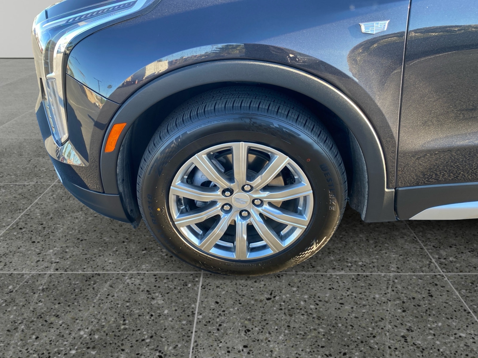 2023 Cadillac XT4 Premium Luxury - Photo 14