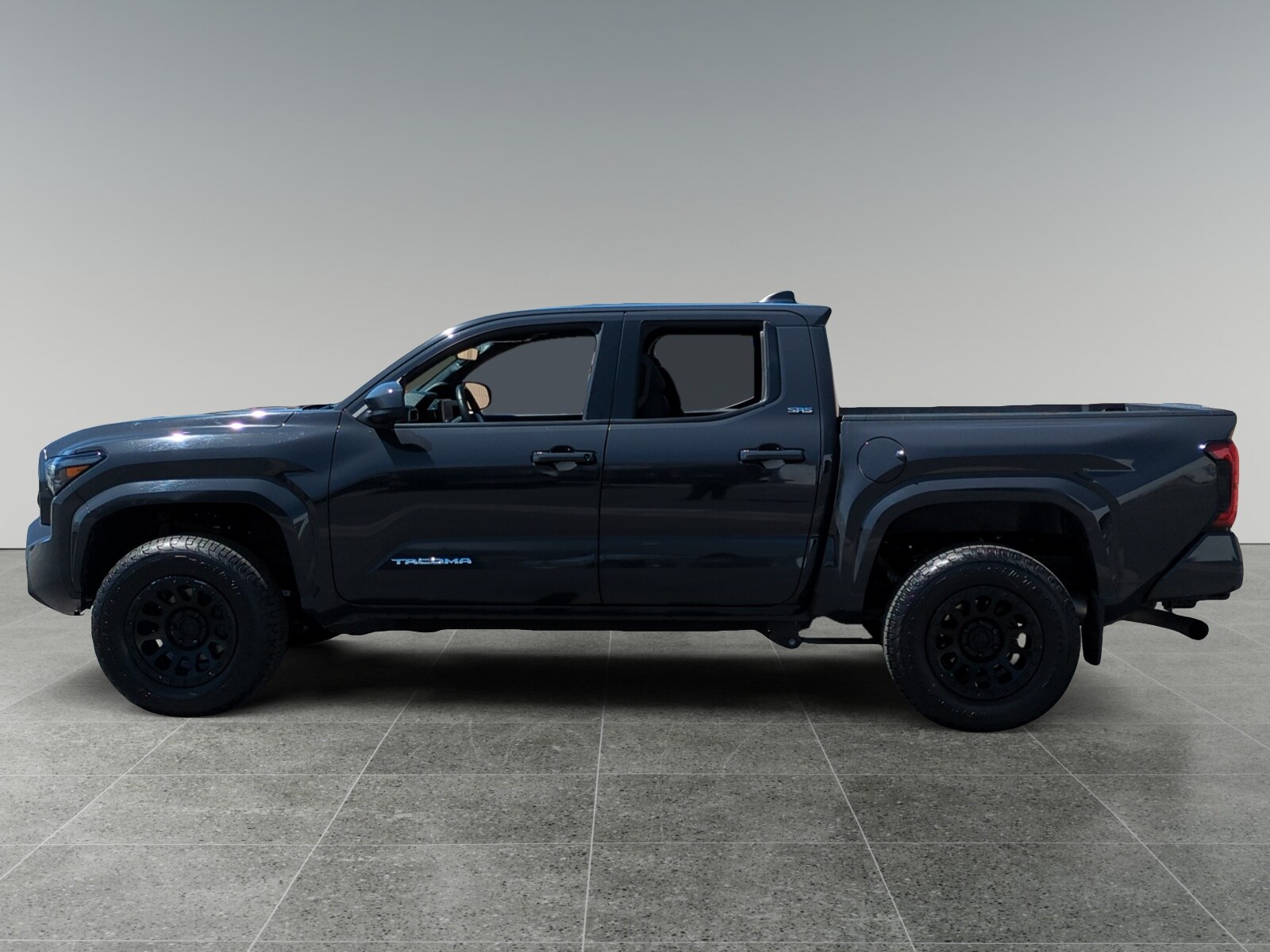 2024 Toyota Tacoma Limited photo 2