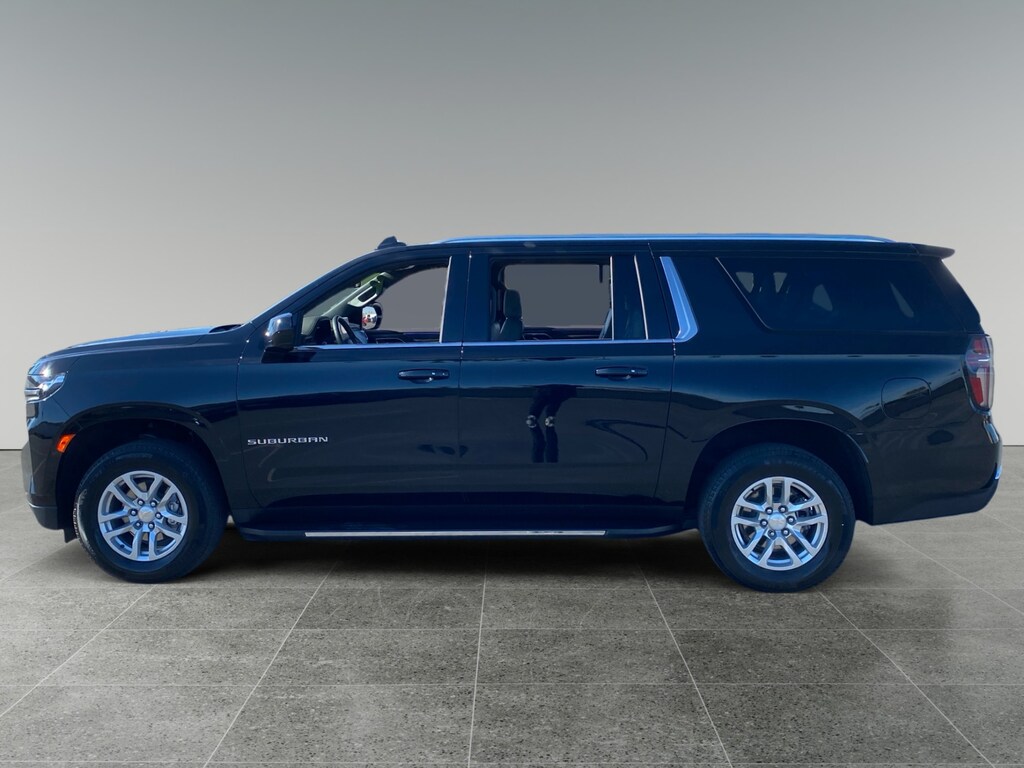 Used 2024 Chevrolet Suburban LT SUV