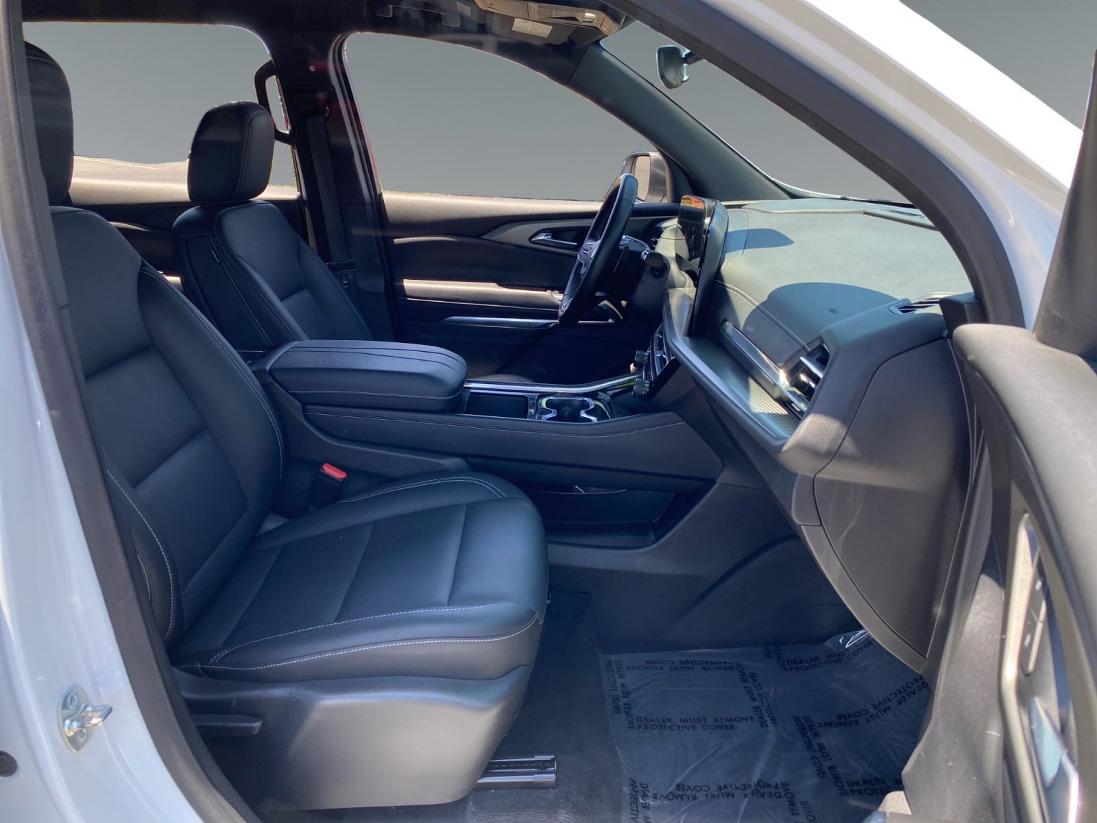 2025 Chevrolet Traverse LT - Photo 15