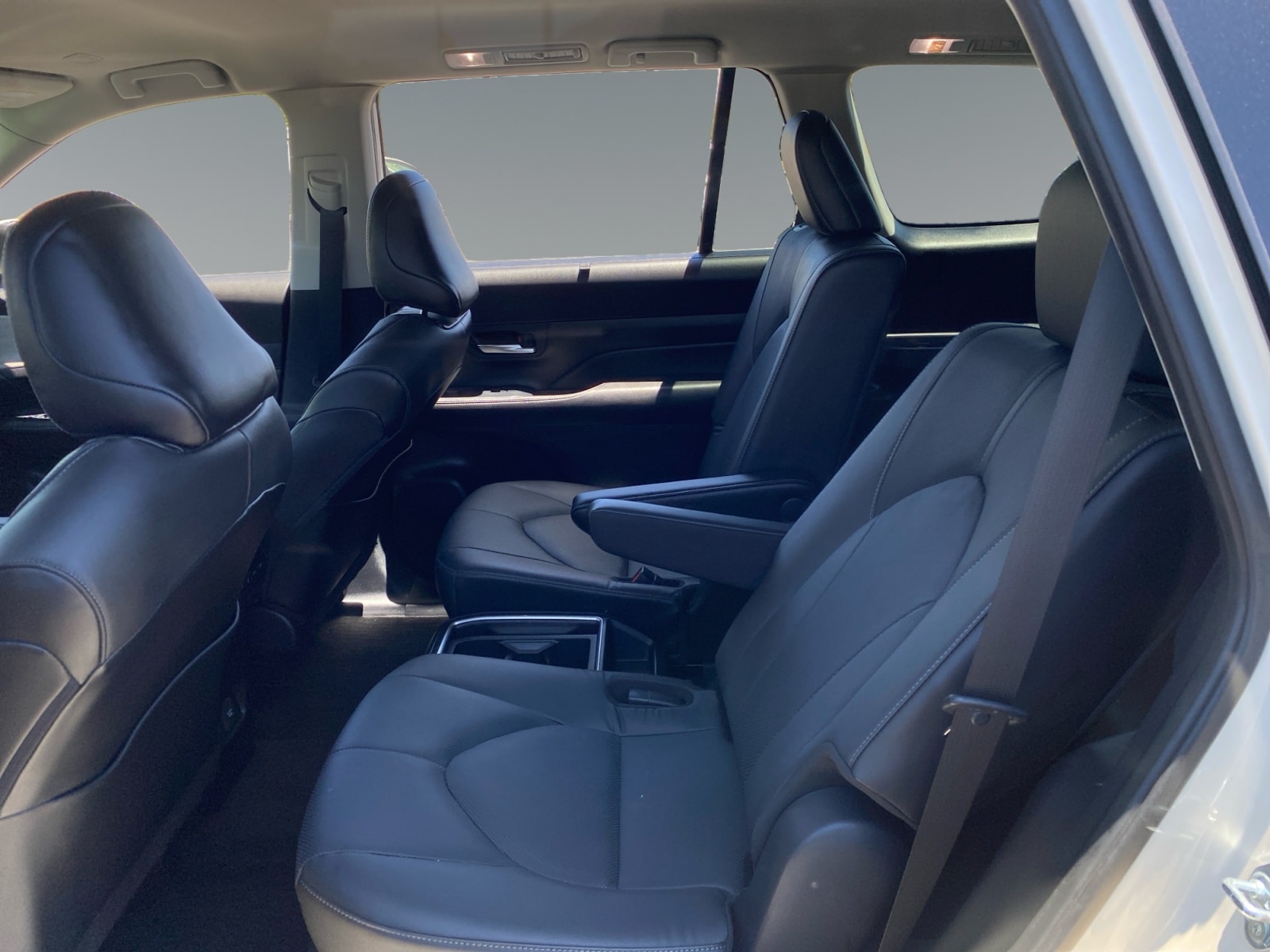 2024 Toyota Grand Highlander Limited - Photo 13