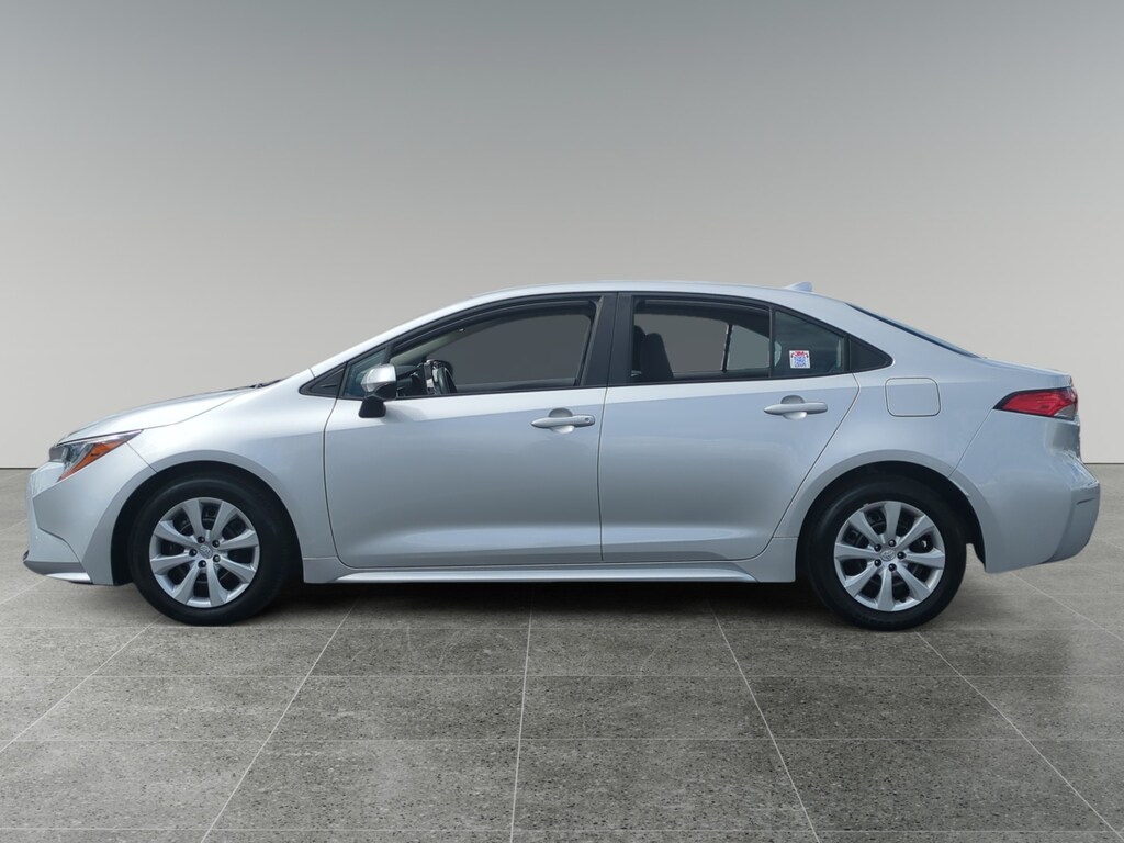 Used 2025 Toyota Corolla LE Sedan