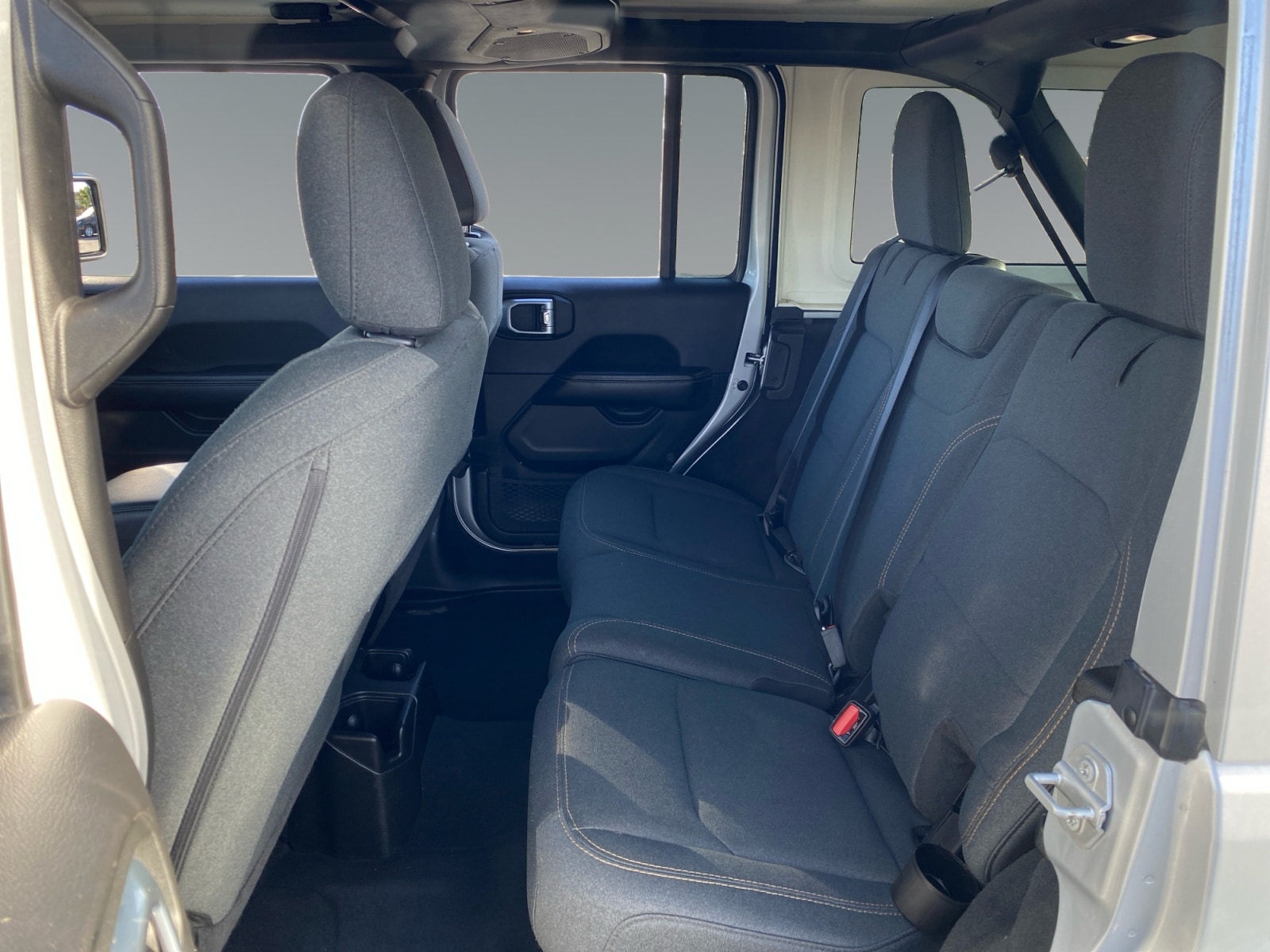 2024 Jeep Wrangler 4-Door Sahara - Photo 13