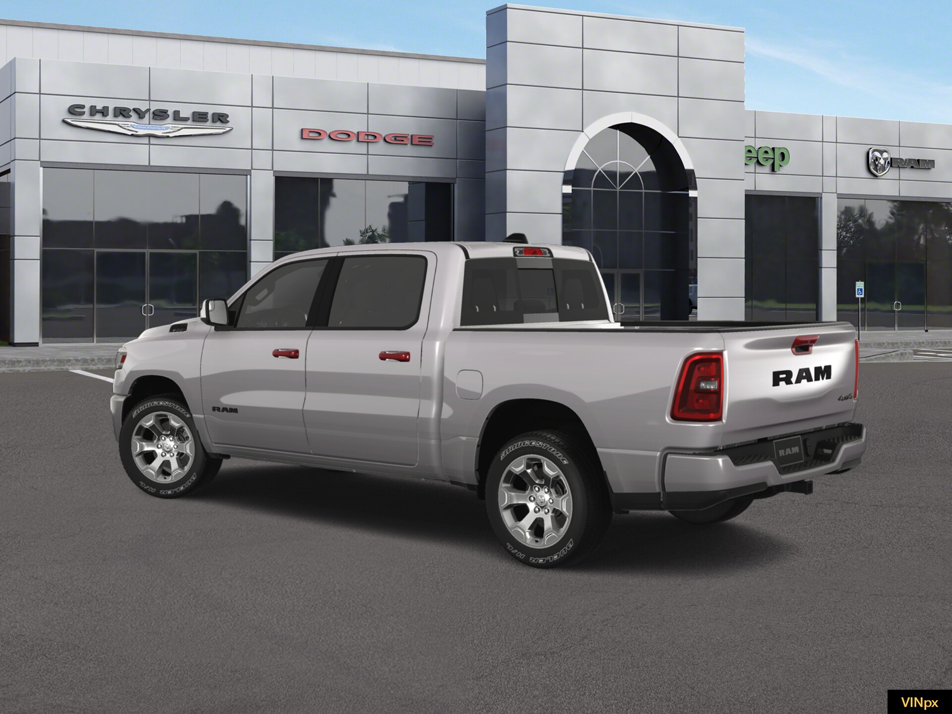 2025 Ram 1500 Tradesman photo 4