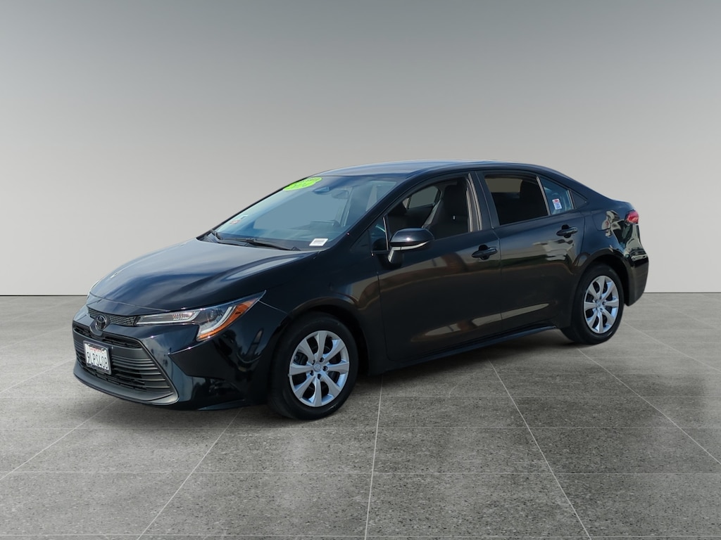 Used 2024 Toyota Corolla LE Sedan