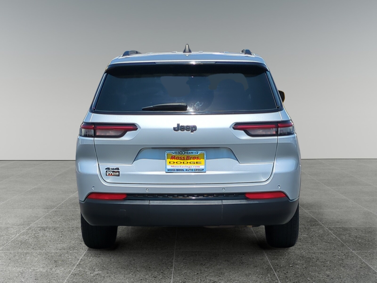 2024 Jeep Grand Cherokee Altitude photo 3
