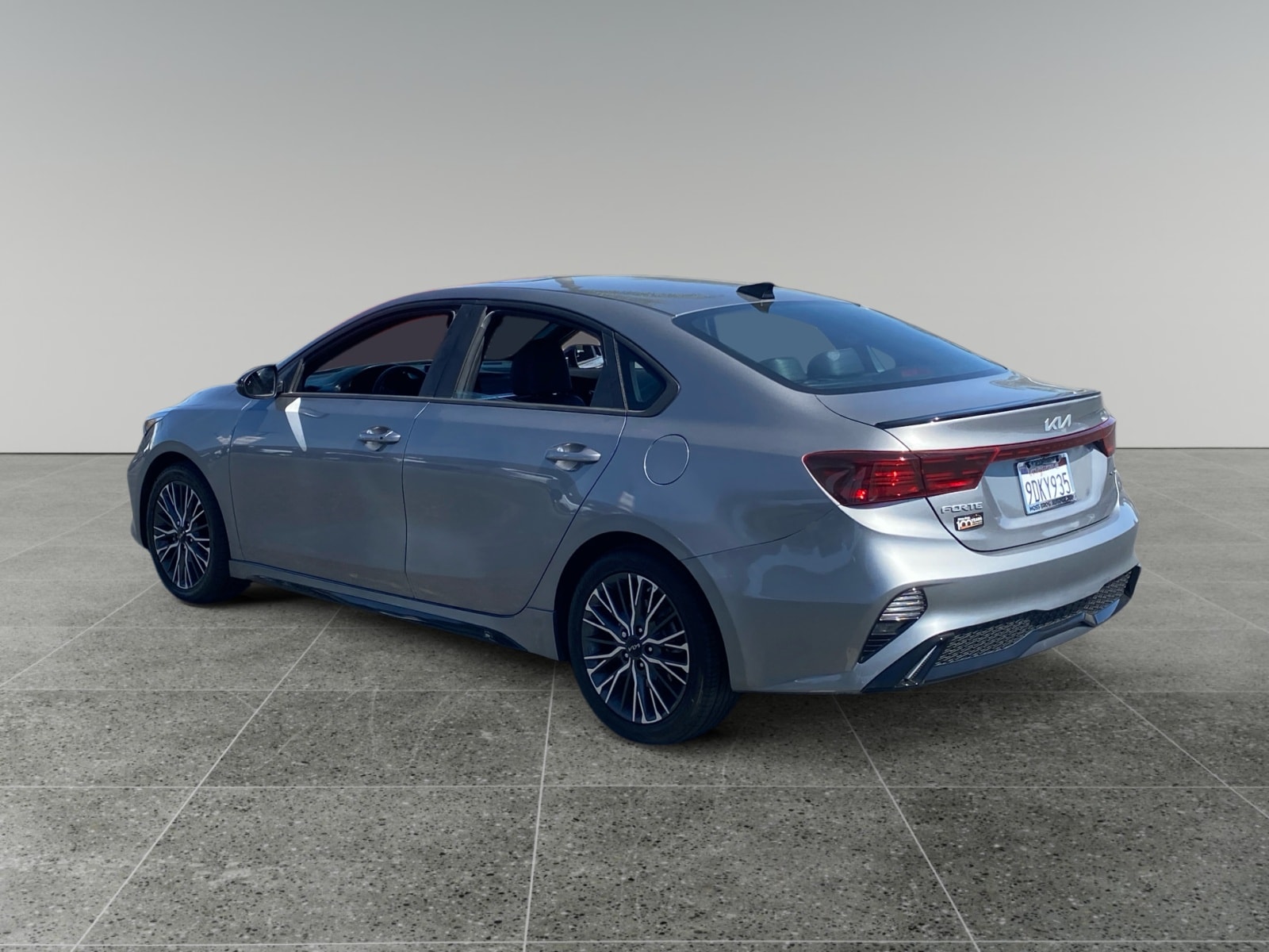 2023 Kia Forte GT-Line photo 3