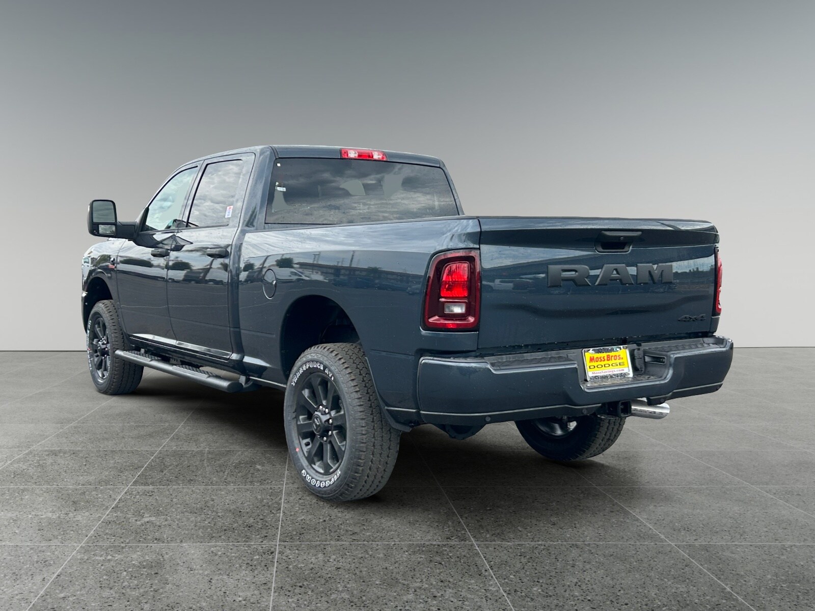 2026 Ram 2500 Tradesman photo 2