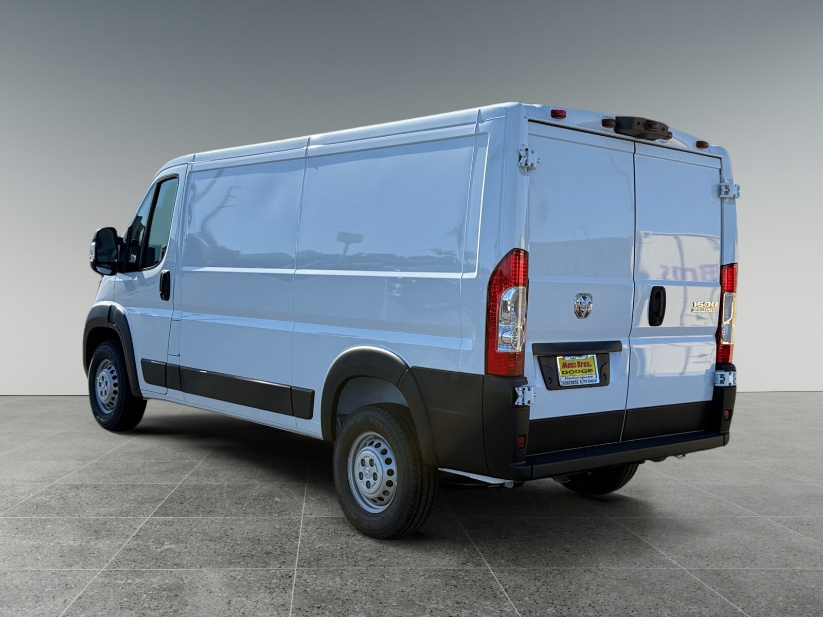 2026 Ram ProMaster 1500 Cargo Van Tradesman photo 2