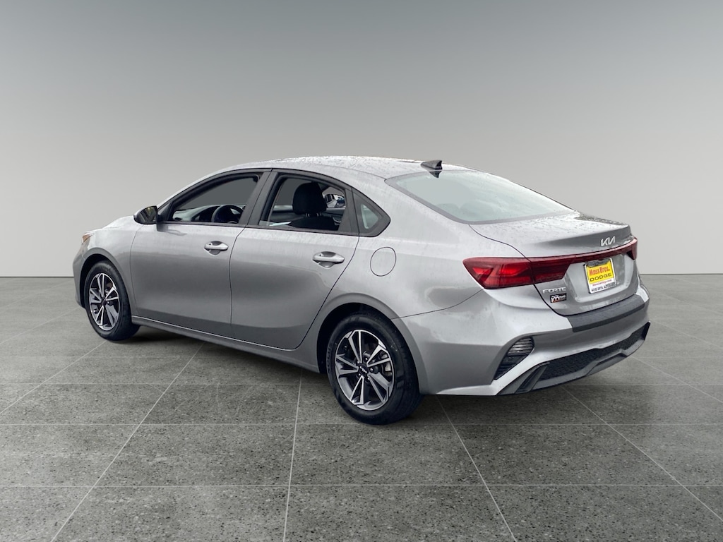 Used 2024 Kia Forte LXS Sedan