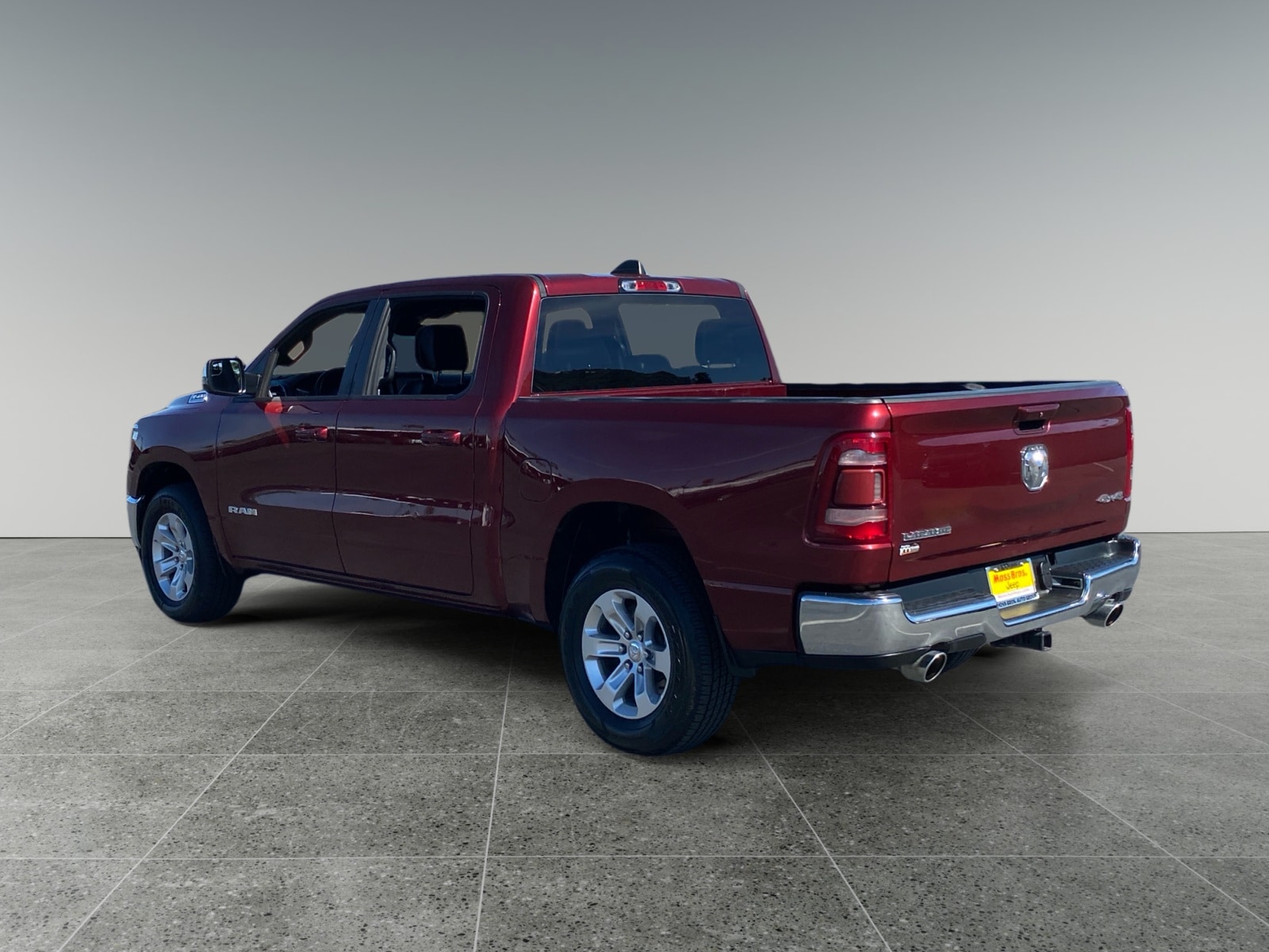 2023 Ram 1500 Laramie photo 3