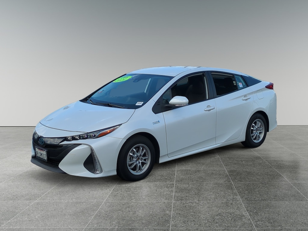 Used 2021 Toyota Prius Prime LE Hatchback
