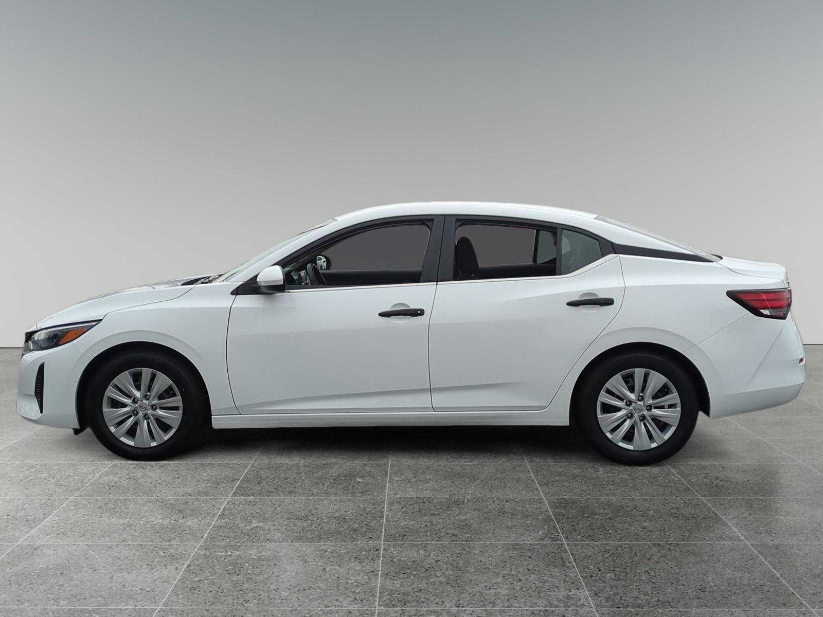 Used 2024 Nissan Sentra S with VIN 3N1AB8BV5RY296824 for sale in San Bernardino, CA