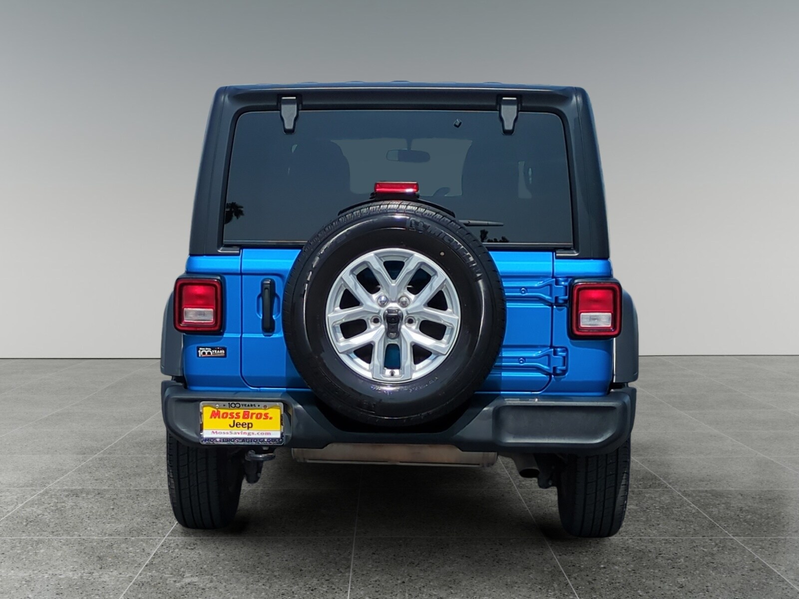 2023 Jeep Wrangler Sport S photo 4