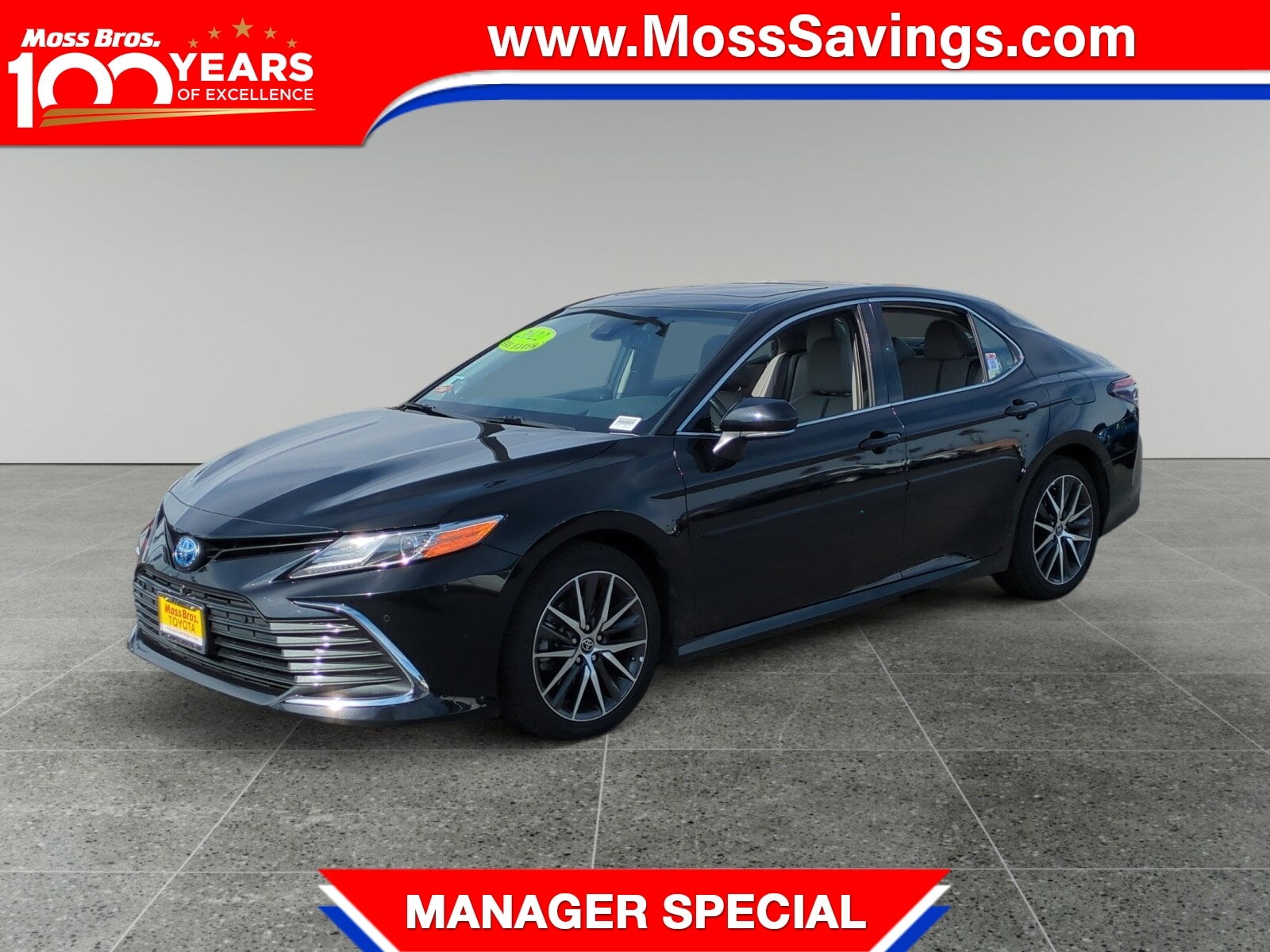 2022 Toyota Camry Hybrid Sedan 