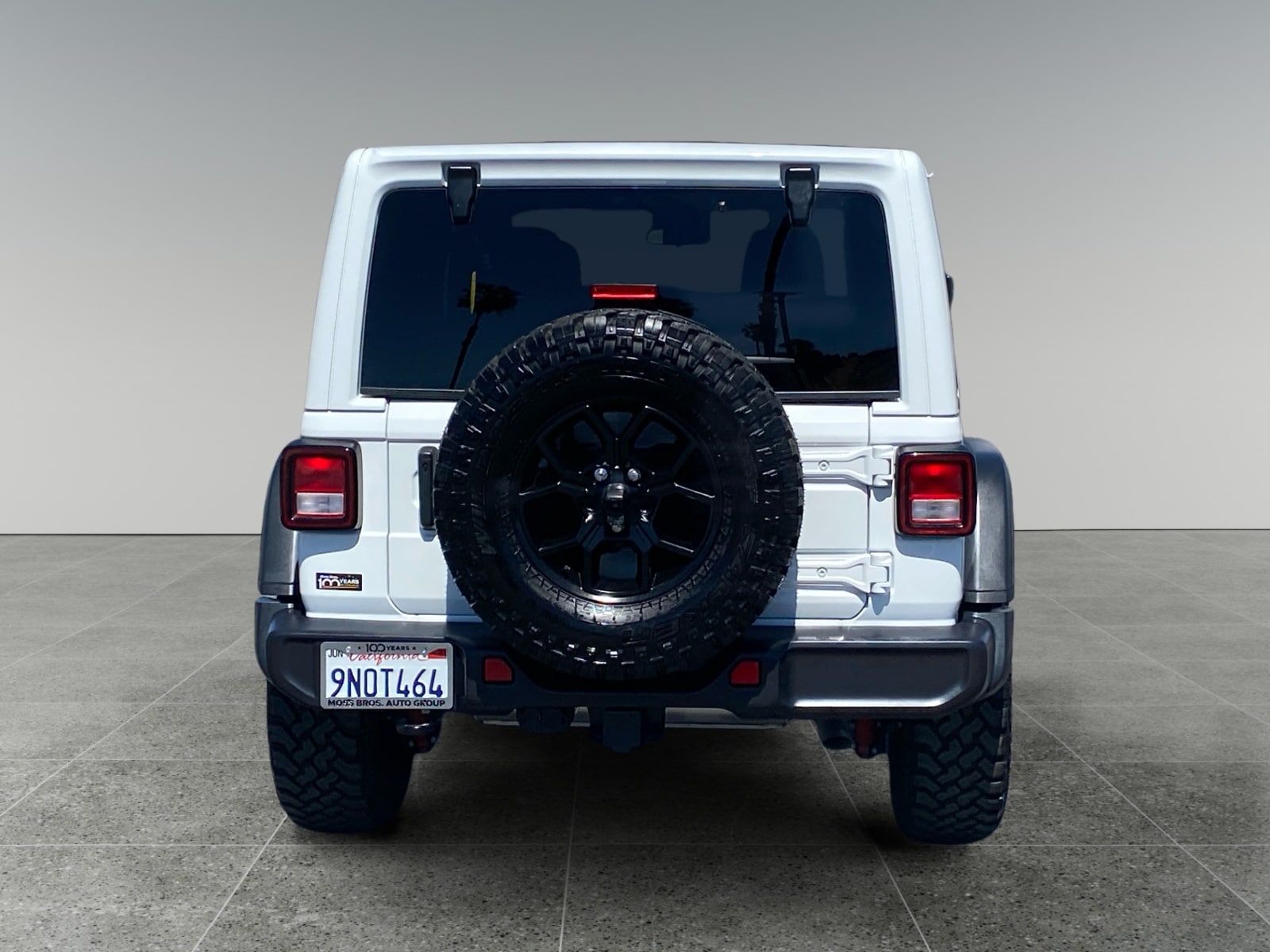 2024 Jeep Wrangler Willys photo 4