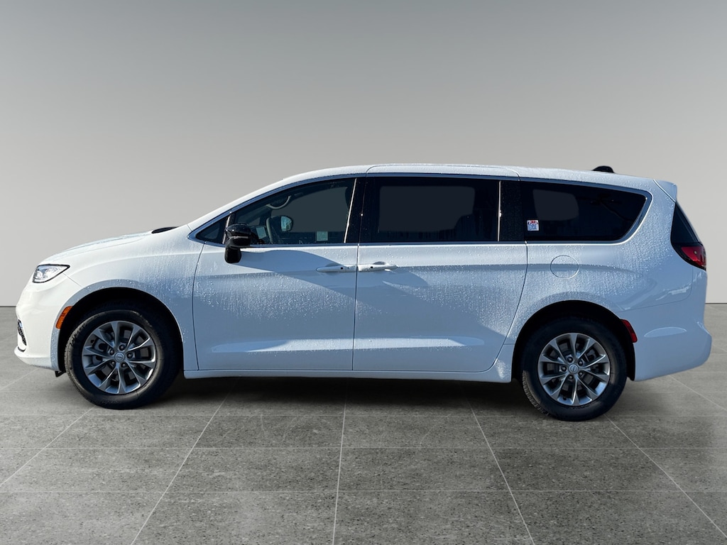 New 2026 Chrysler Pacifica Select Passenger Van