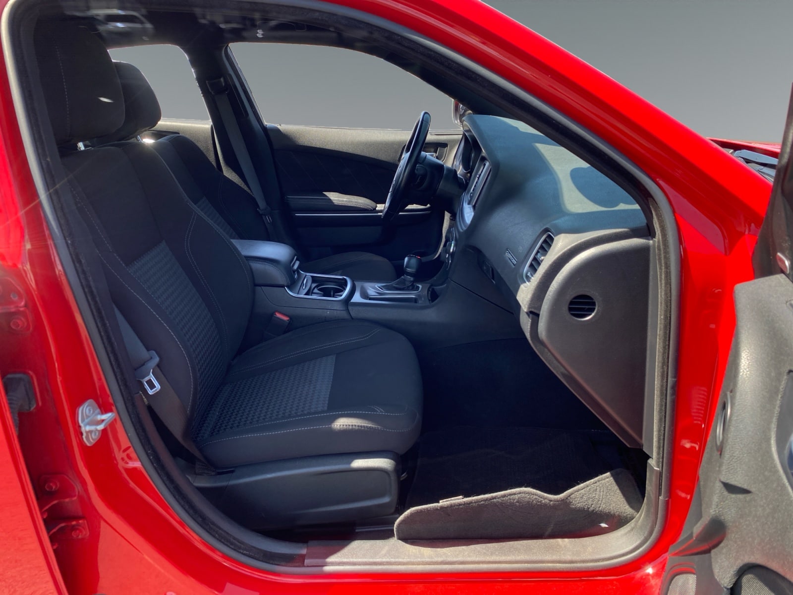 2023 Dodge Charger SXT - Photo 15