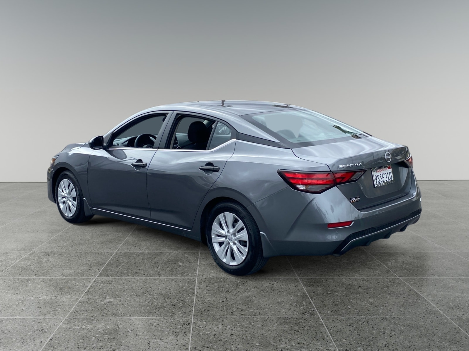 2025 Nissan Sentra S photo 3