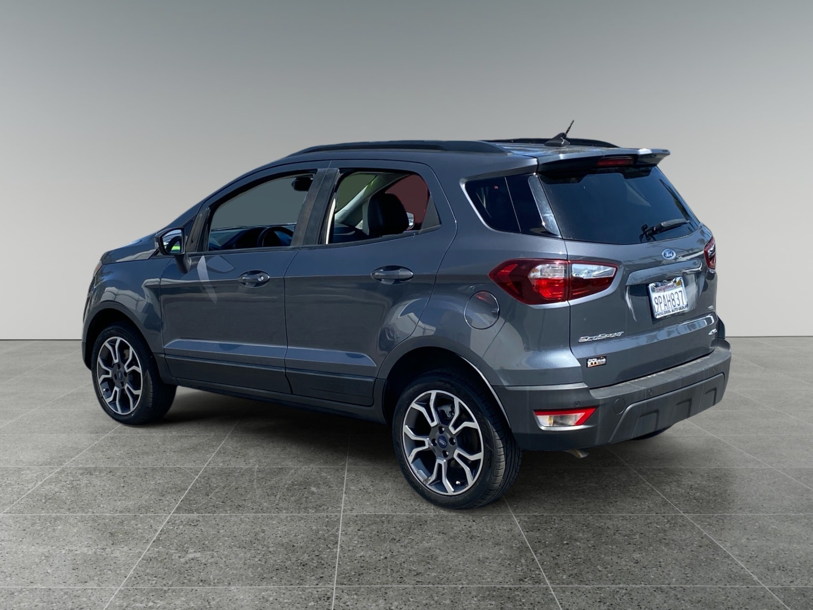 2020 Ford EcoSport SES photo 3