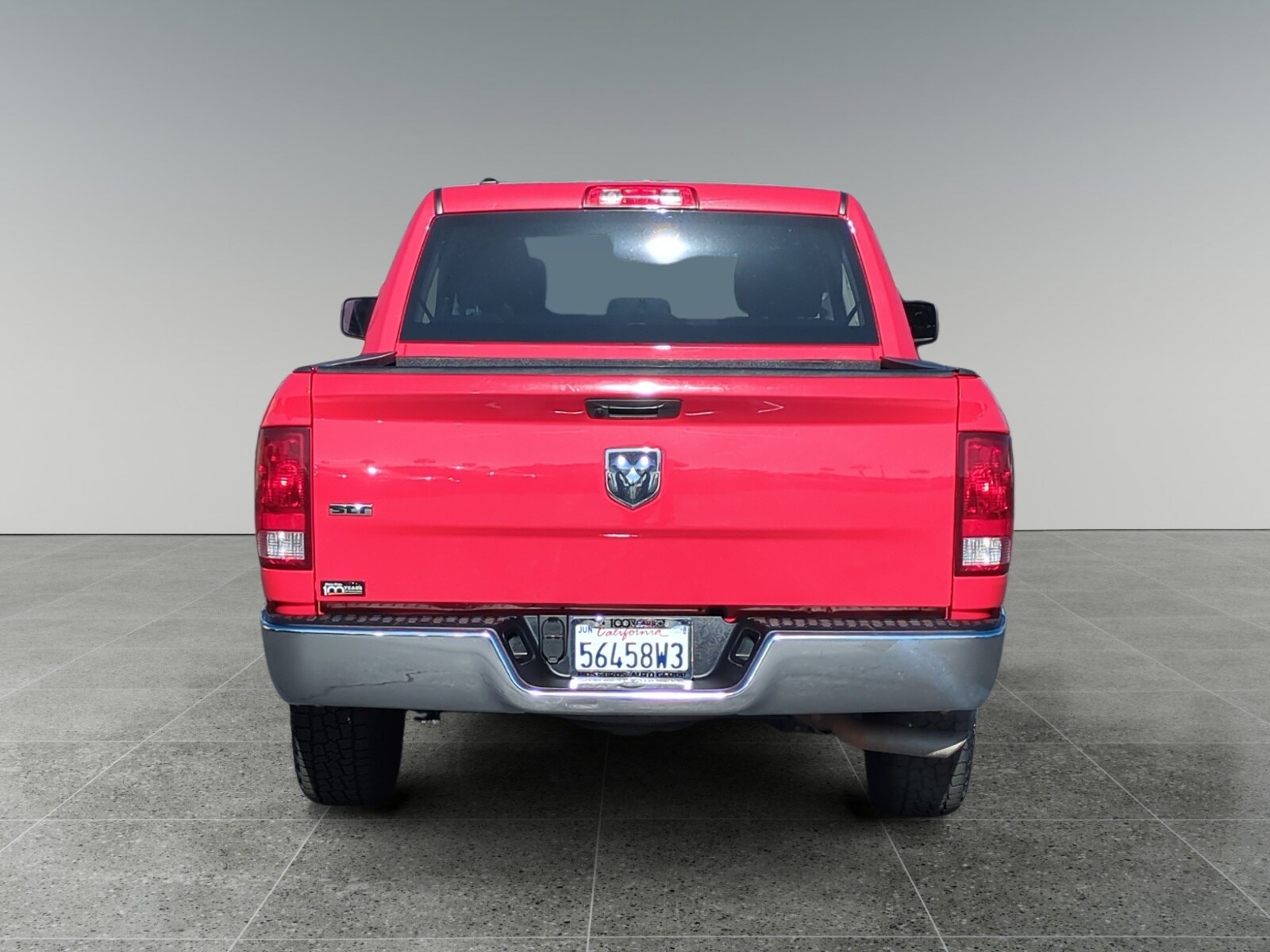 2022 Ram 1500 Classic SLT photo 3