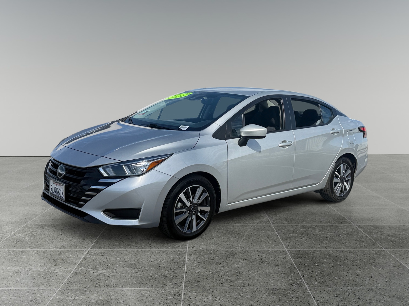 2024 Nissan Versa Sedan SV