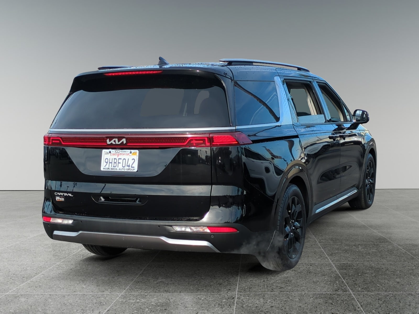 2024 Kia Carnival SX Prestige photo 5