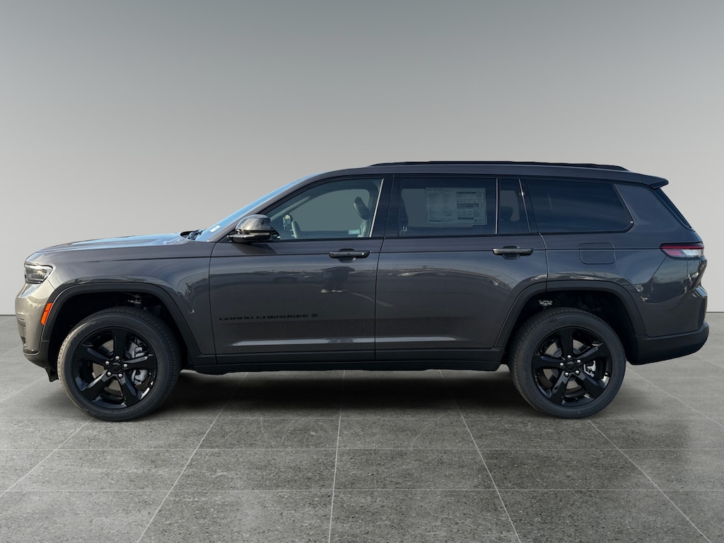 New 2025 Jeep Grand Cherokee L Laredo Sport Utility