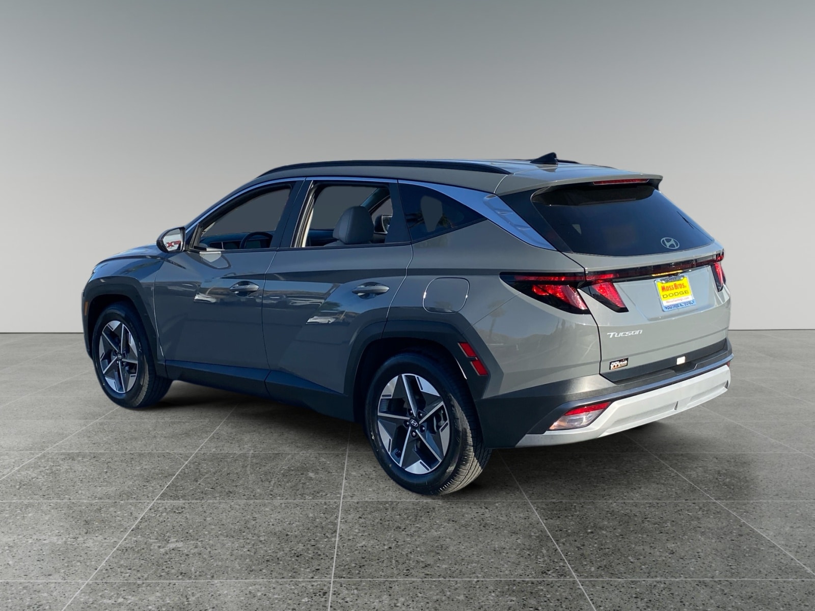 2025 Hyundai Tucson SEL photo 3