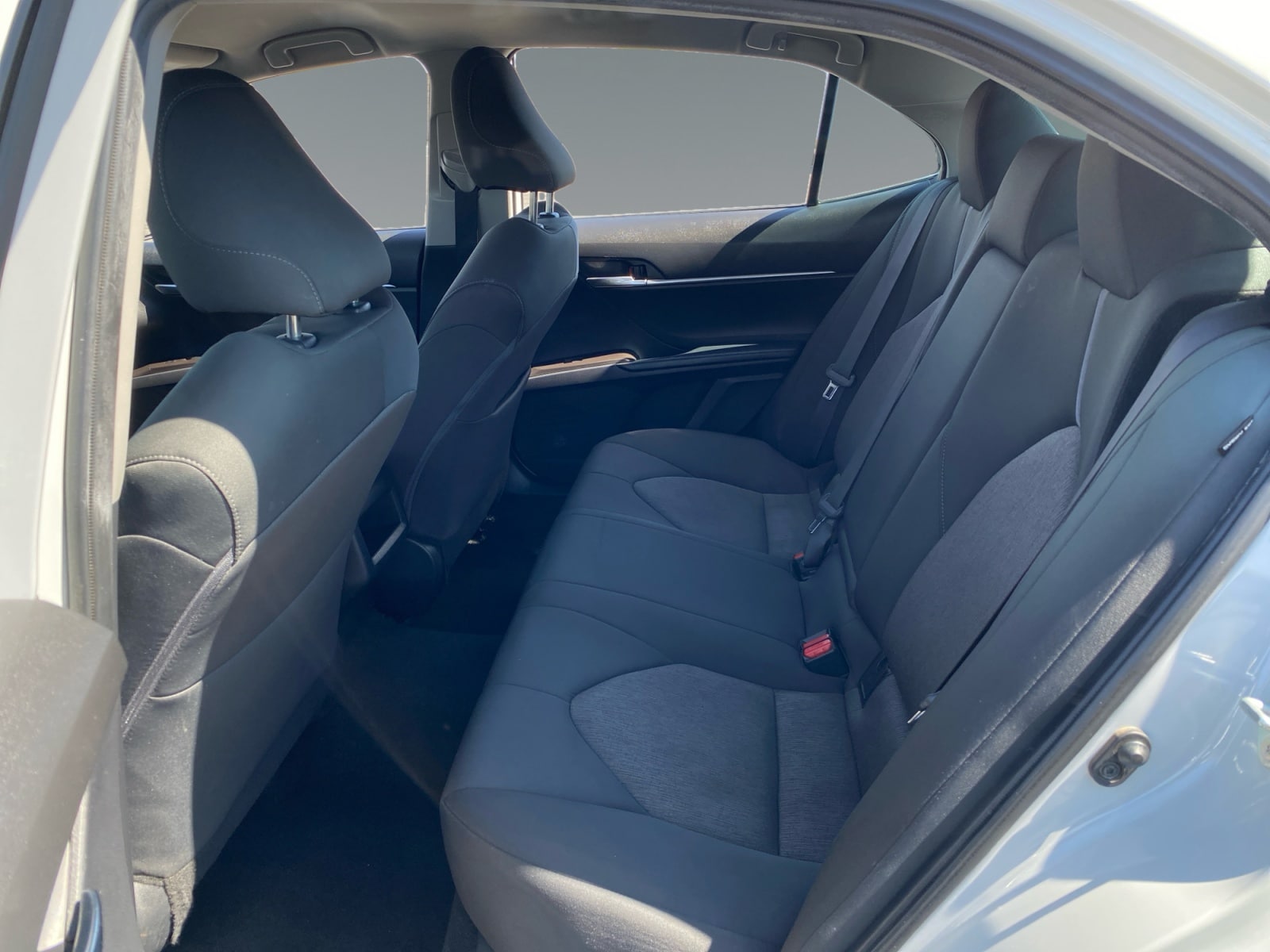 2022 Toyota Camry LE - Photo 13