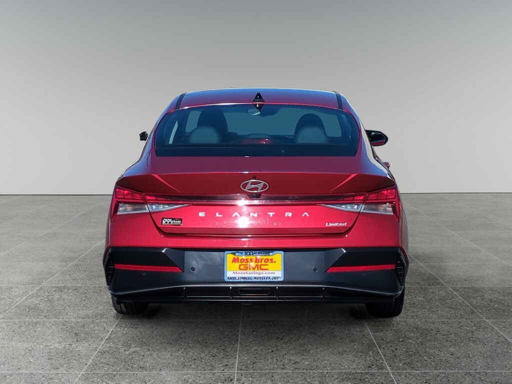 Used 2024 Hyundai Elantra Limited Sedan