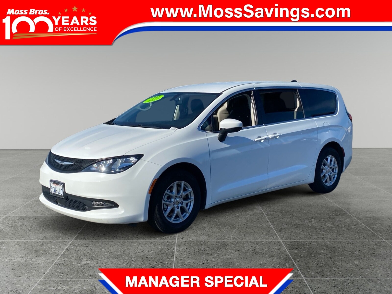 2022 Chrysler Voyager LX FWD