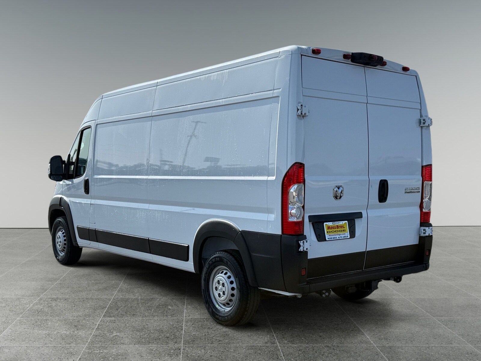 2026 Ram ProMaster 2500 Cargo Van photo 2