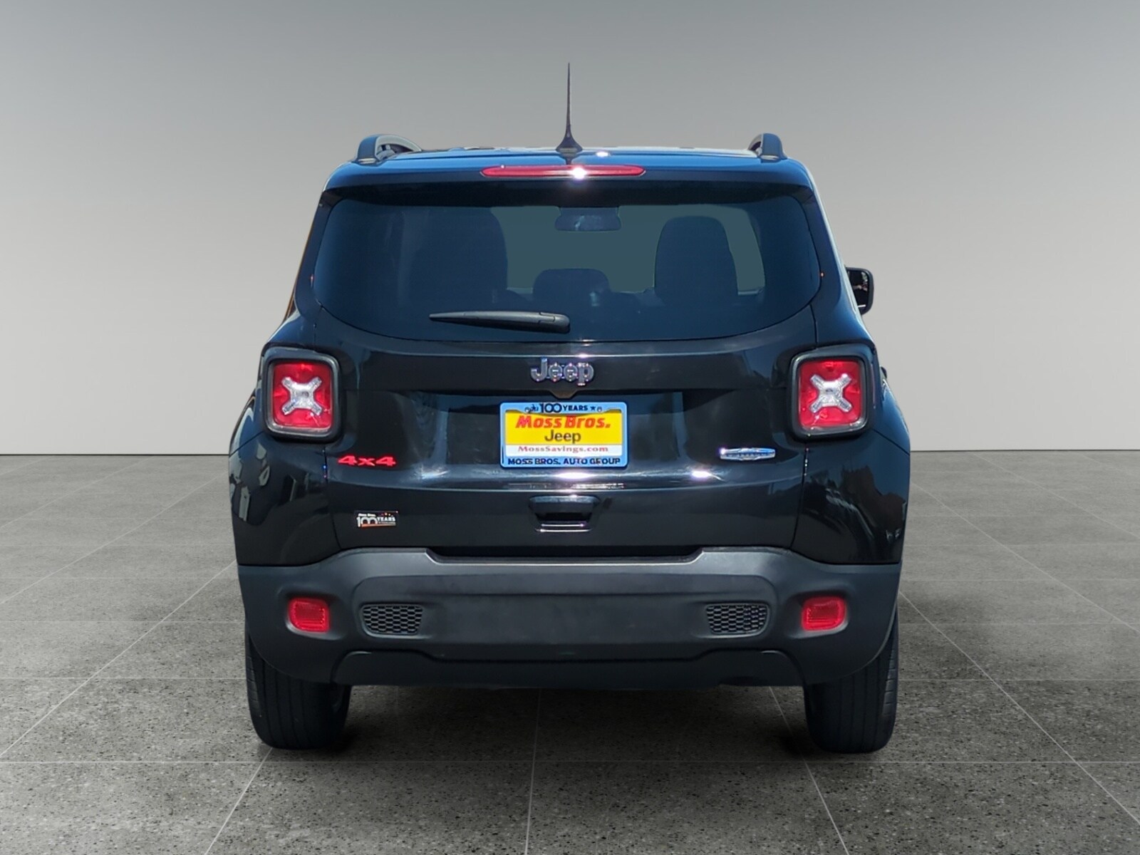 2022 Jeep Renegade Latitude photo 3