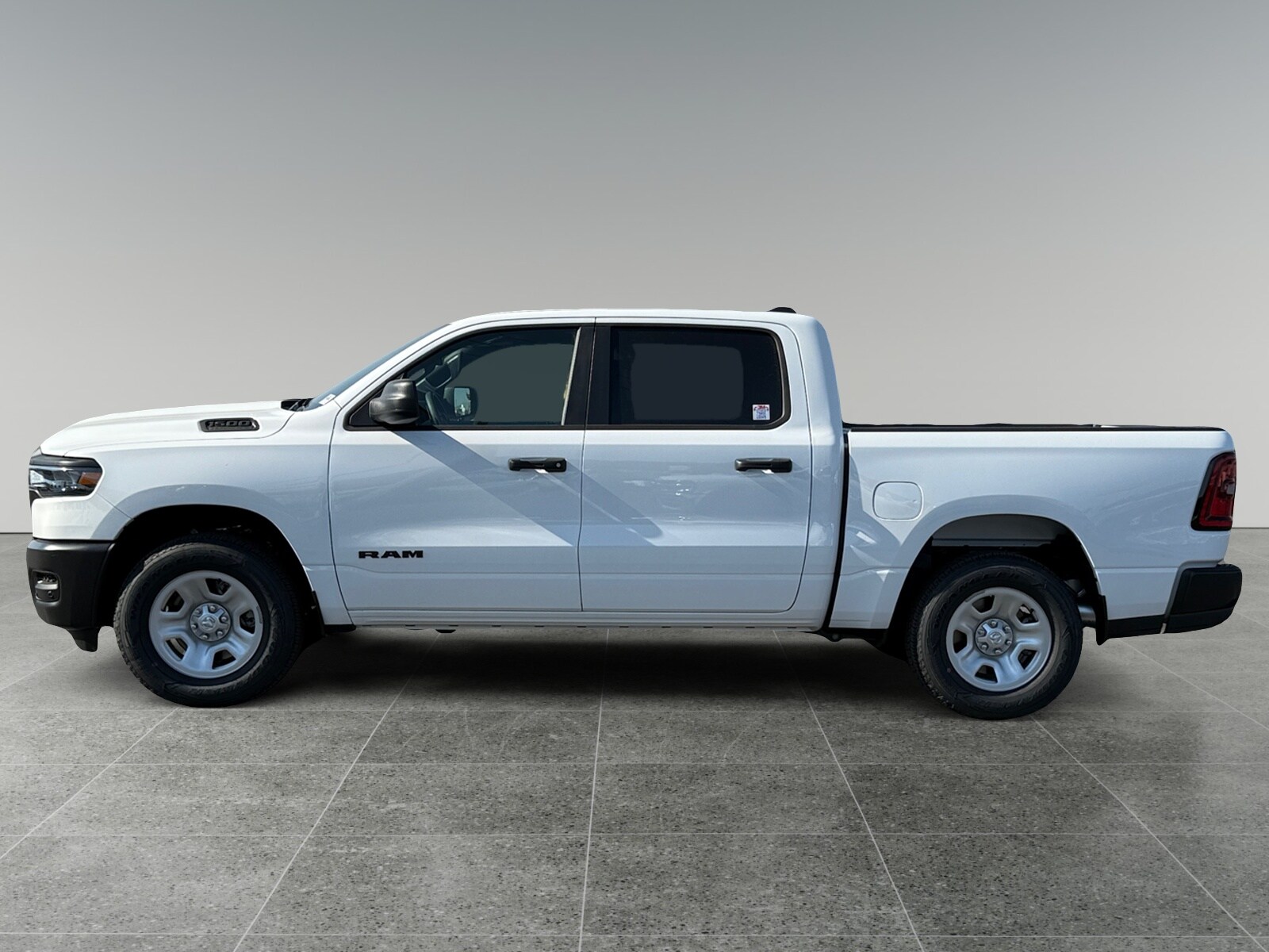 2026 Ram 1500 Tradesman photo 2