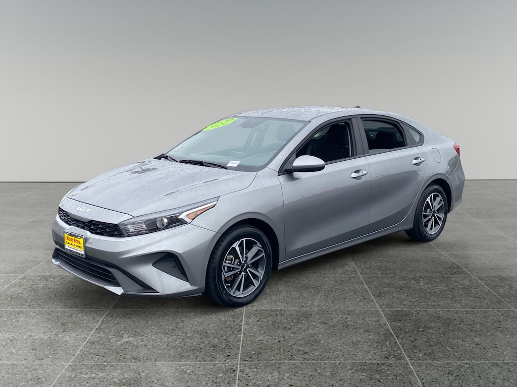 Used 2024 Kia Forte LXS Sedan